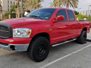 2007 Dodge Ram في Dubai سيارة مستعملة