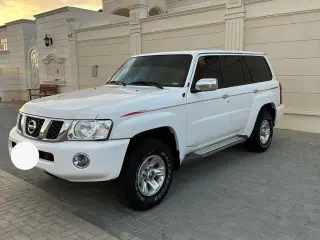 2023 Nissan Patrol Super Safari في Abu Dhabi سيارة مستعملة