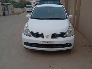 2012 Toyota Tundra في Al Ain سيارة مستعملة