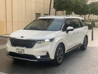 2021 Kia Carnival in Dubai used car