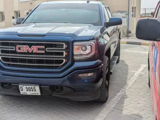 2019 GMC Sierra في Ajman سيارة مستعملة