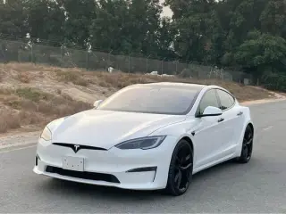 2023 Tesla Model S in Sharjah used car