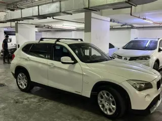 2012 BMW x1 في Dubai سيارة مستعملة