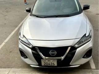 2019 Nissan Maxima in Dubai used car
