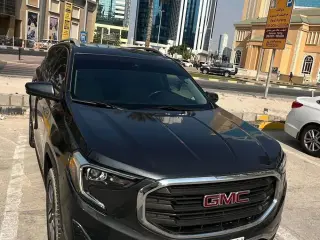 2020 GMC Terrain في Sharjah سيارة مستعملة