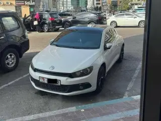 2012 Volkswagen Scirocco في Abu Dhabi سيارة مستعملة