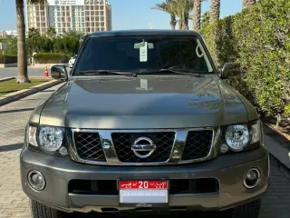 2022 Nissan Patrol Super Safari في Abu Dhabi سيارة مستعملة