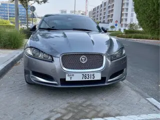 2012 Jaguar XF في Dubai سيارة مستعملة