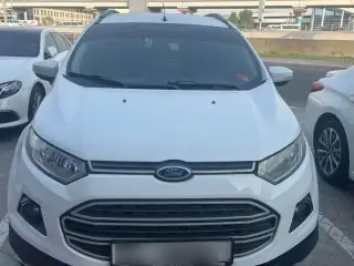2016 Ford EcoSport في Dubai سيارة مستعملة