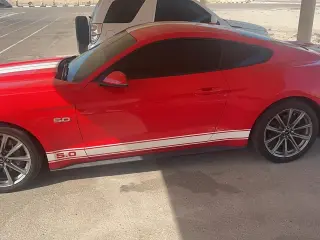 2016 Ford Mustang في Dubai سيارة مستعملة