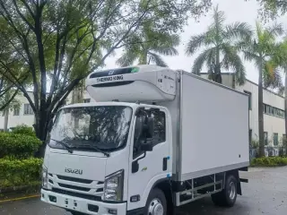 2024 Isuzu Pickup in Dubai used car