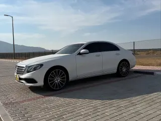 2017 Mercedes-Benz E-Class in Abu Dhabi used car