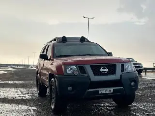 2014 Nissan XTerra في Dubai سيارة مستعملة