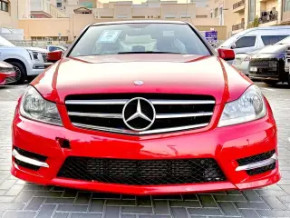 2014 Mercedes-Benz C-Class في Dubai سيارة مستعملة