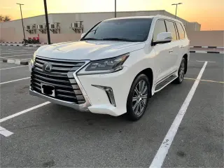 2016 Lexus LX 570 في Dubai سيارة مستعملة