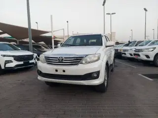 2014 Toyota Fortuner in Sharjah used car