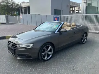 2015 Audi A5 في Dubai سيارة مستعملة