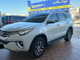 2016 Toyota Fortuner in Dubai used car