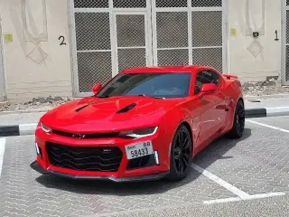 2017 Chevrolet Camaro في Dubai سيارة مستعملة