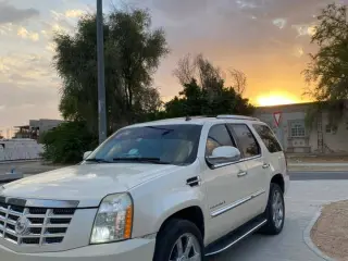 2008 Cadillac Escalade in Dubai used car