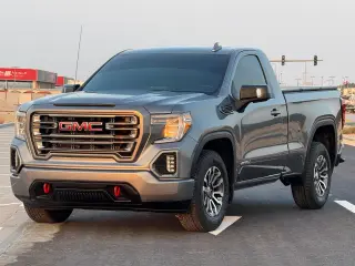 2019 GMC Sierra في Sharjah سيارة مستعملة