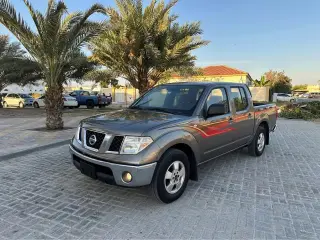 2015 Nissan Navara in Dubai used car