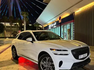 2022 Genesis GV70 في Dubai سيارة مستعملة