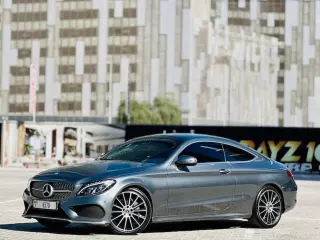 2017 Mercedes-Benz C-Class في Dubai سيارة مستعملة