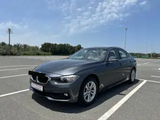 2017 BMW 3-Series in Sharjah used car