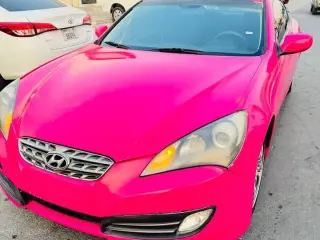 2013 Hyundai Genesis في Ajman سيارة مستعملة