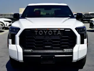 2024 Toyota Tundra في Dubai سيارة مستعملة
