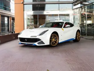 2017 Ferrari F12 في Dubai سيارة مستعملة