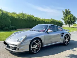 2009 Porsche 911 Carrera في Dubai سيارة مستعملة