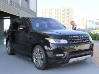 2016 Land Rover Range Rover Sport in Dubai used car