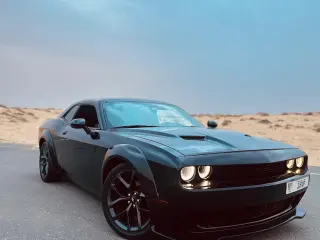 2019 Dodge Challenger in Dubai used car