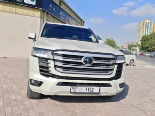 2022 Toyota Land Cruiser in Dubai used car