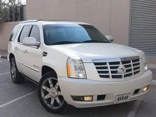 2009 Cadillac Escalade in Ajman used car