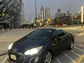 2013 Peugeot 308 in Dubai used car