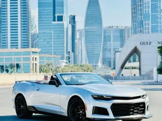 2019 Chevrolet Camaro في Dubai سيارة مستعملة