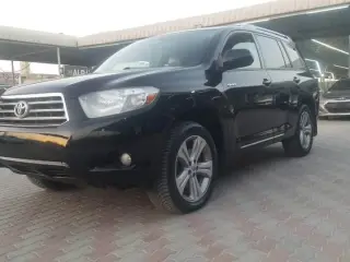 2008 Toyota Highlander في Sharjah سيارة مستعملة