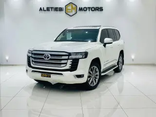 2023 Toyota Land Cruiser in Dubai used car