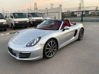2015 Porsche Boxster في Dubai سيارة مستعملة