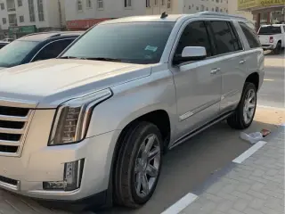 2015 Cadillac Escalade in Abu Dhabi used car