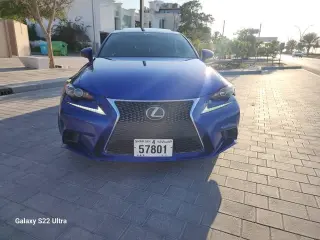 2016 Lexus IS in Dubai used car