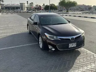 2013 Toyota Avalon in Dubai used car