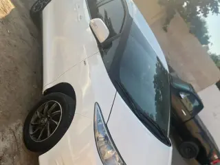 2008 Toyota Previa في Sharjah سيارة مستعملة