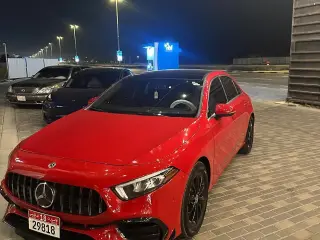 2019 Mercedes-Benz A-Class في Abu Dhabi سيارة مستعملة