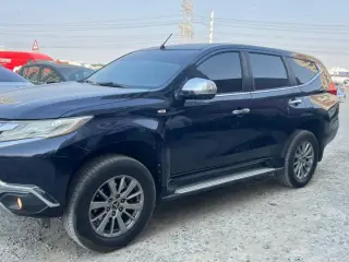 2017 Mitsubishi Montero in Dubai used car