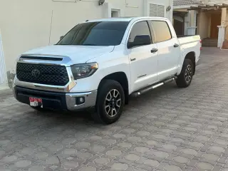 2019 Toyota Tundra في Abu Dhabi سيارة مستعملة