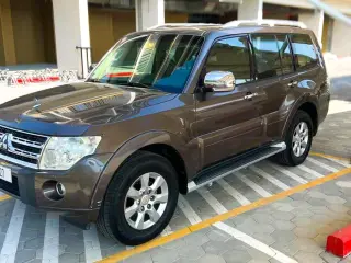 2010 Mitsubishi Pajero in Dubai used car